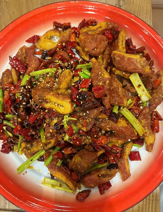 小二煸肥肠